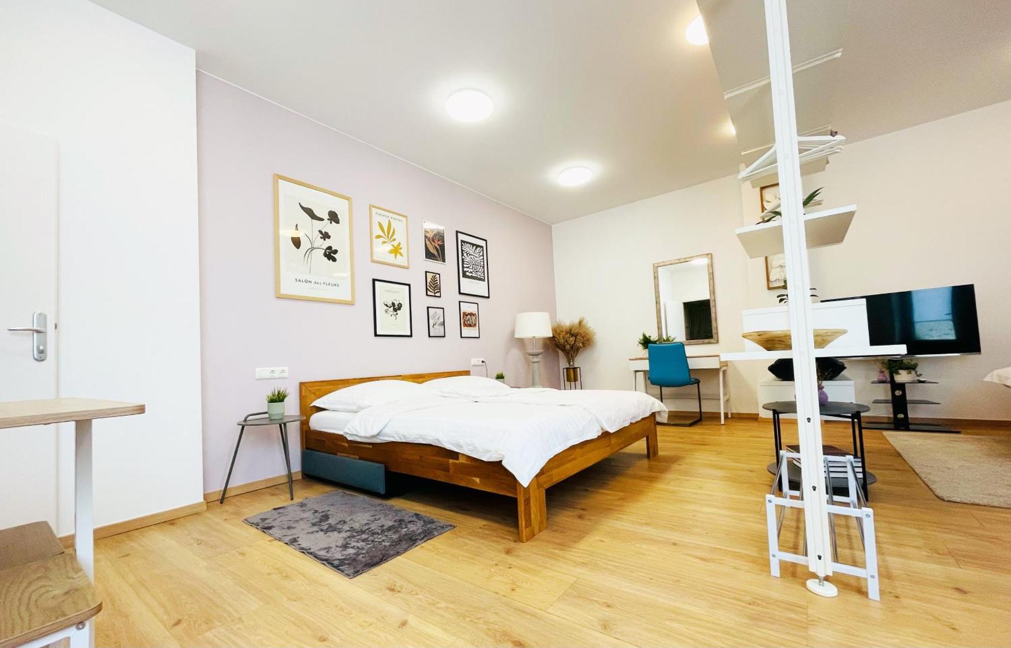 Salon Des Fleurs Linz-landstrasse Apartment