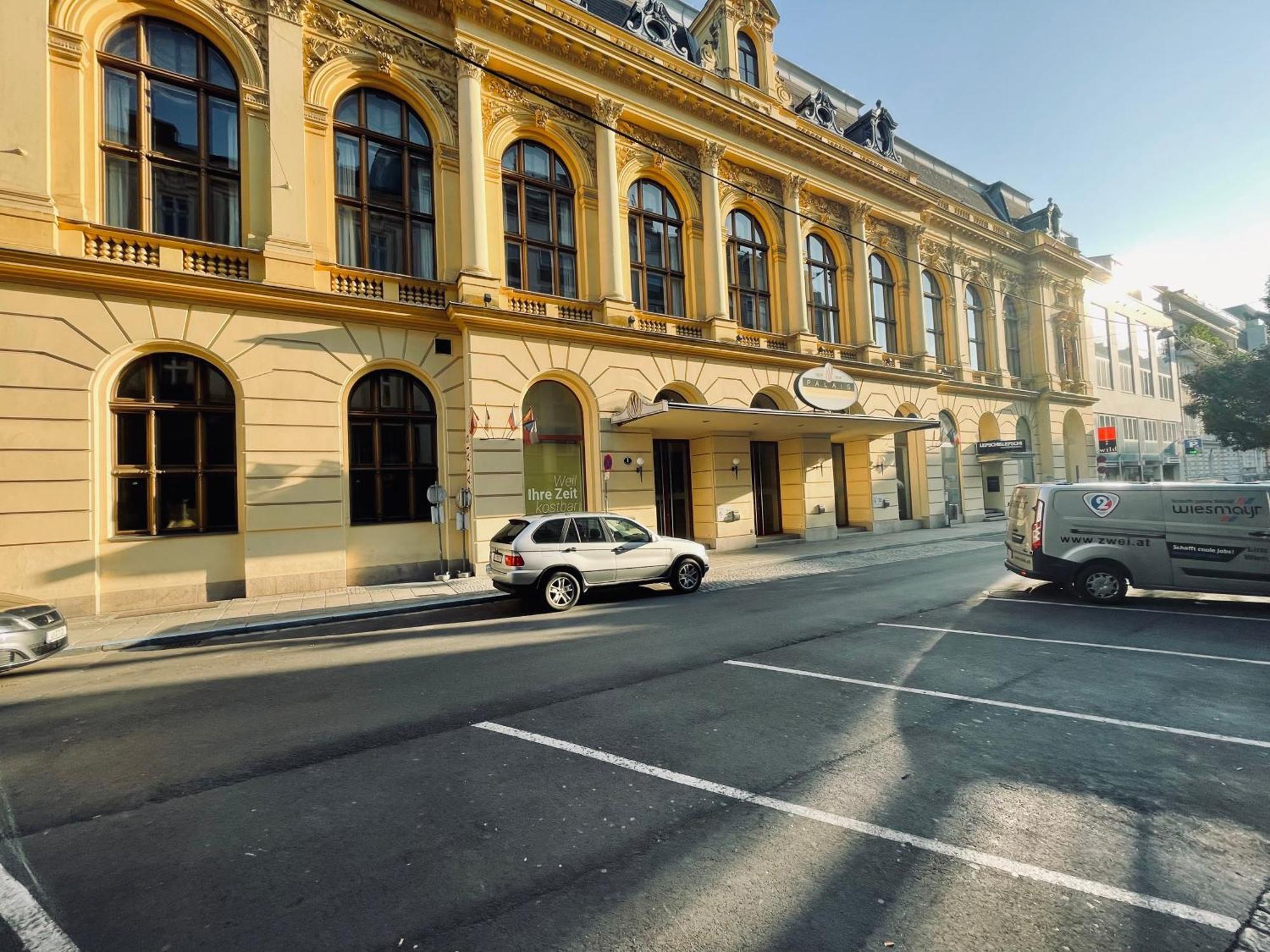Apartment Salon Des Fleurs Linz-landstrasse Linz